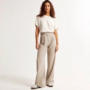 Abercrombie and Fitch Sloane Tailored Pant in tan